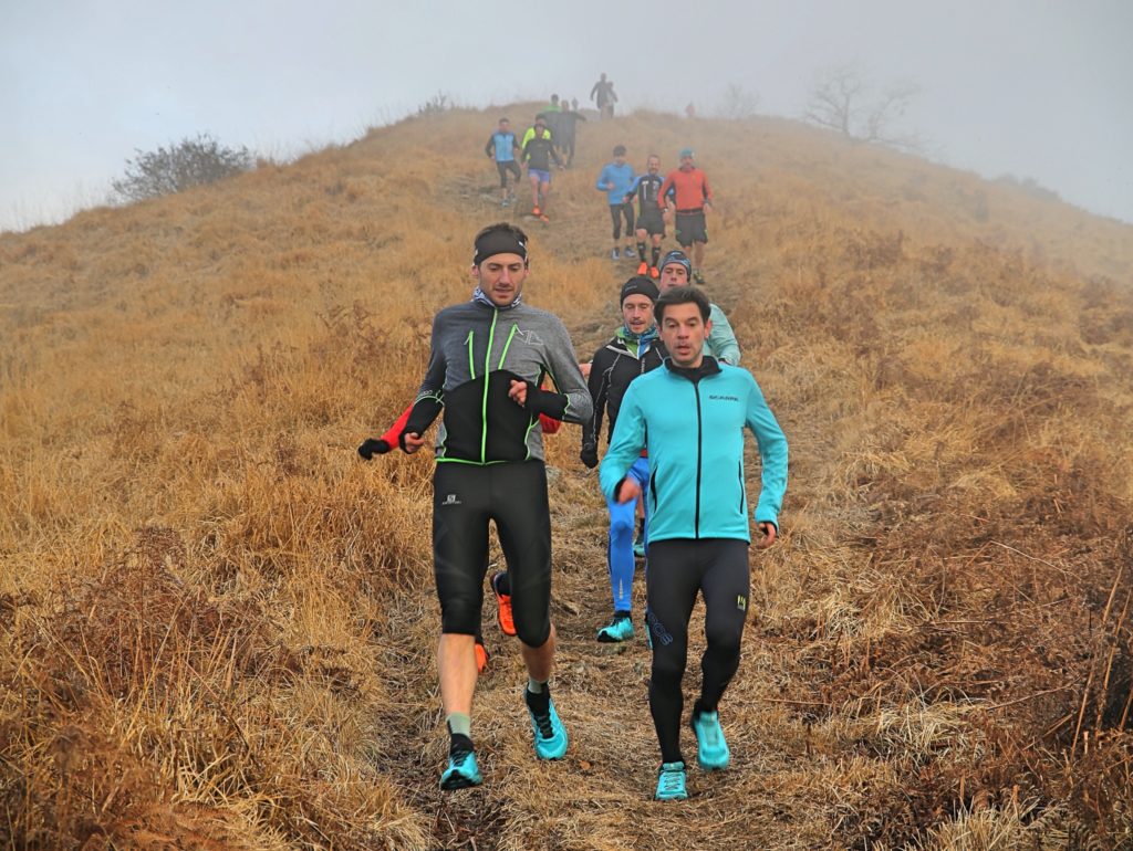 Degasperi corre sui sentieri della Valle Intrasca
